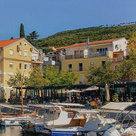 Apartment Picasso Selce